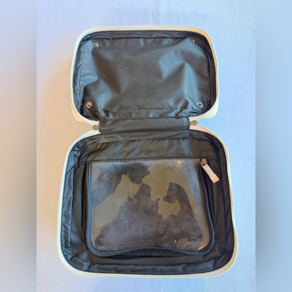 Away Large Beige Travel Organizer Black Interior - Picture 5 of 8